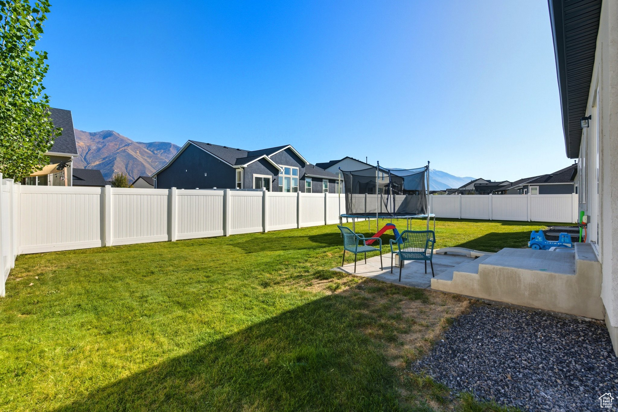 SUNRISE RANCH - Residential