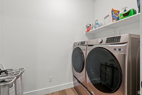Tiny photo for 276 N PINNACLE AVE, Mapleton, UT 84664 (MLS # 2116408)