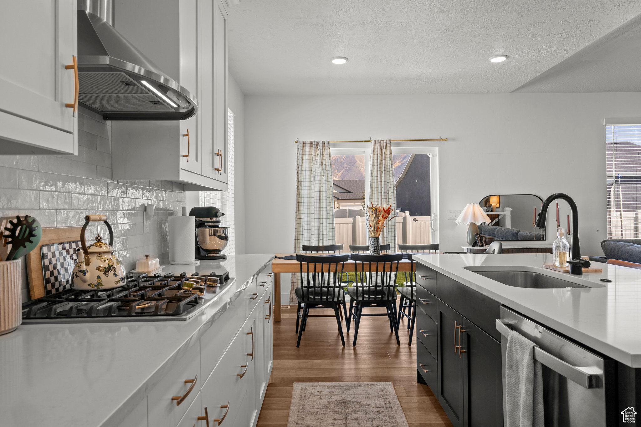 SUNRISE RANCH - Residential