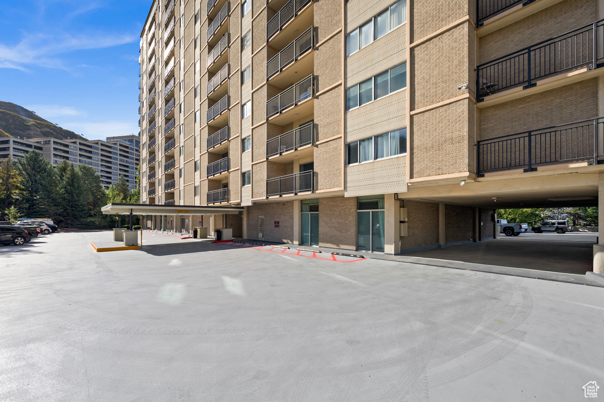 875 S Donner Way #111, Salt Lake City, Utah image 40