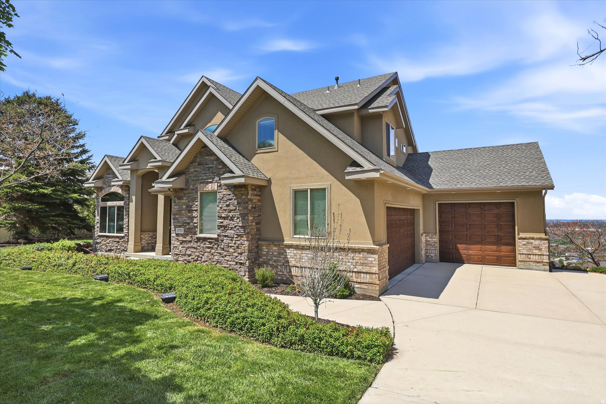CANYON OAKS PHASE 1 - Residential