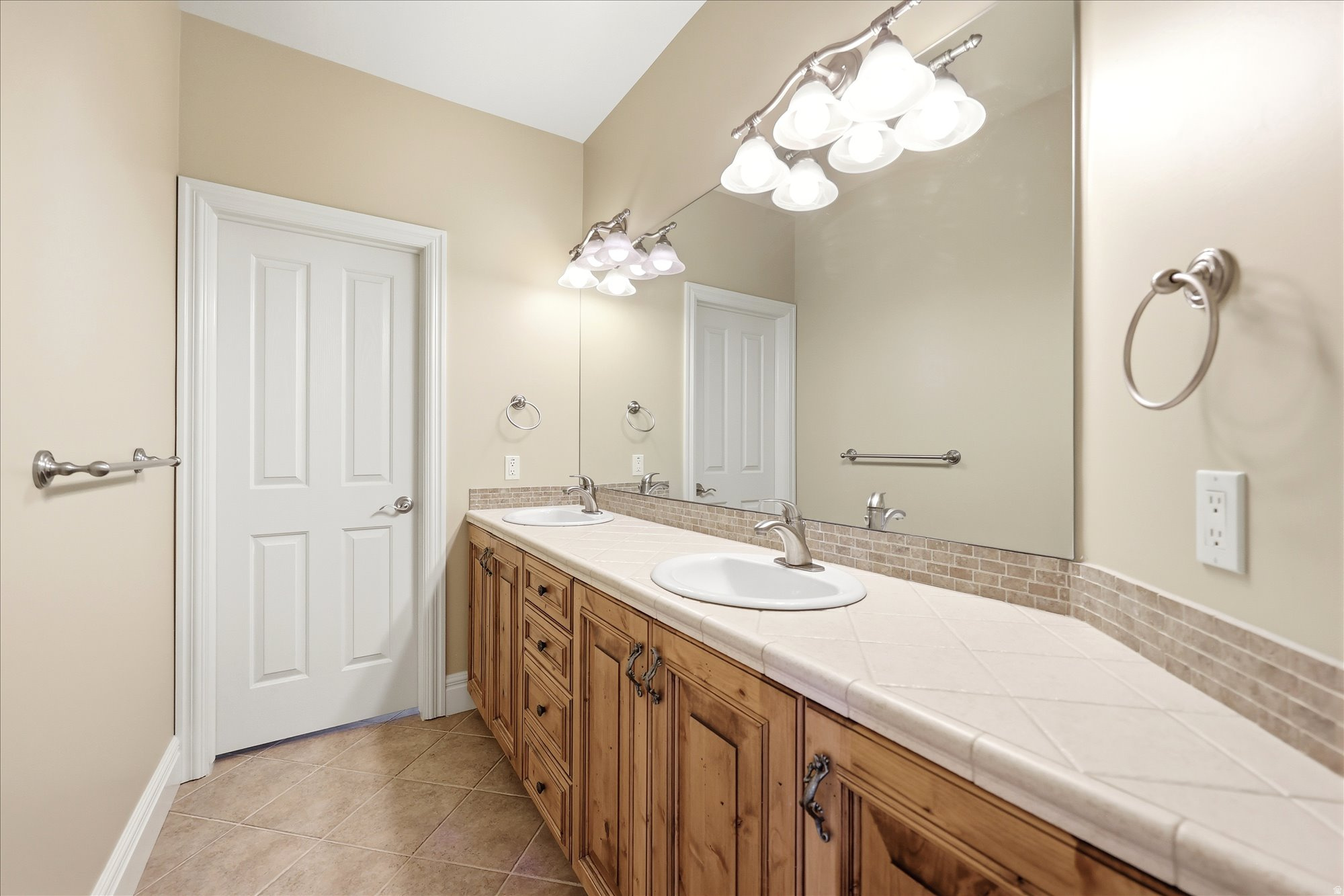 CANYON OAKS PHASE 1 - Residential