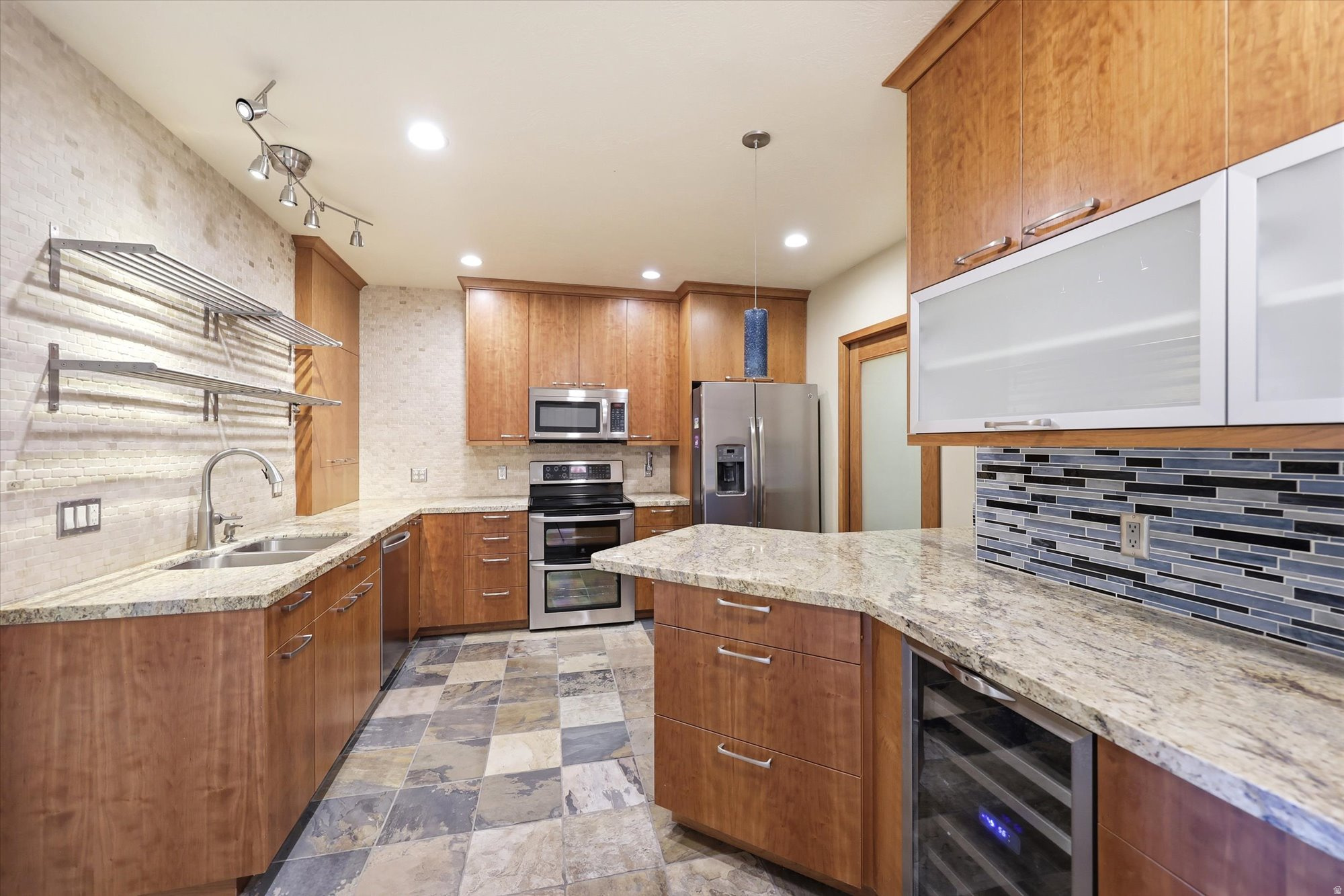 CANYON OAKS PHASE 1 - Residential