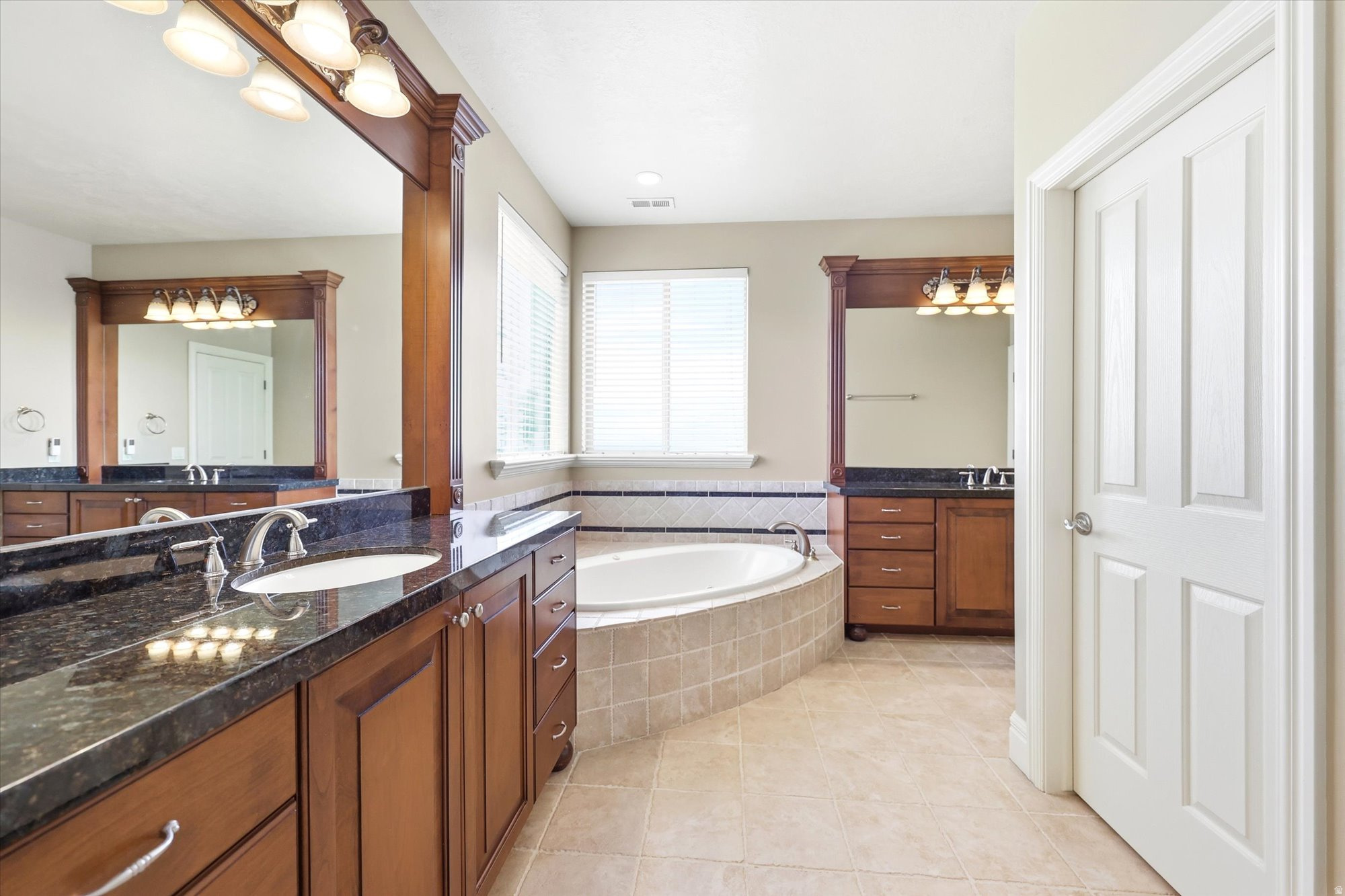 CANYON OAKS PHASE 1 - Residential