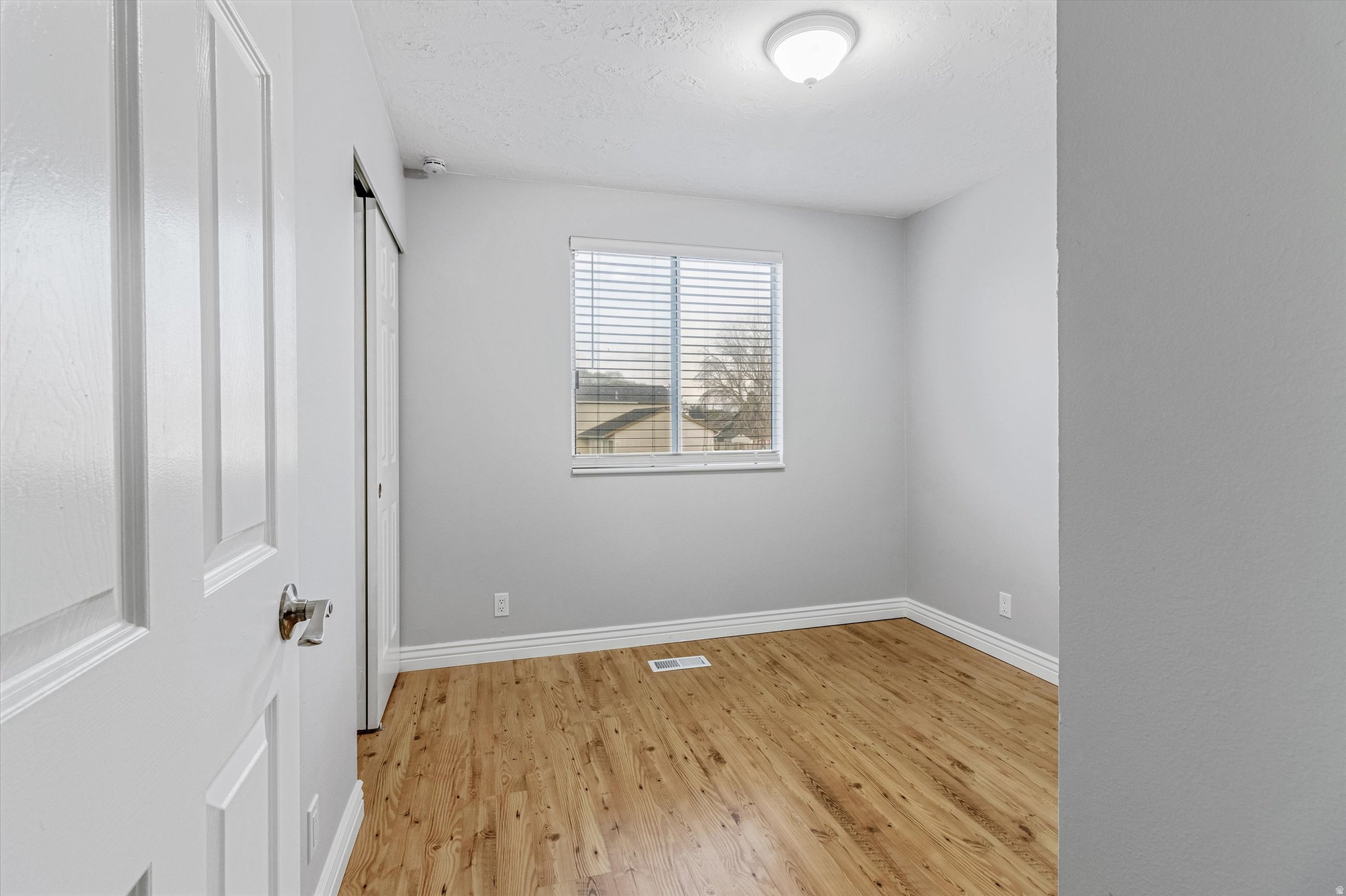 WILLOW BAY - Residential