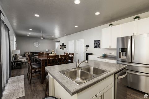 Tiny photo for 7709 N SEABISCUIT RD, Eagle Mountain, UT 84005 (MLS # 2090286)