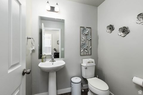 Tiny photo for 7709 N SEABISCUIT RD, Eagle Mountain, UT 84005 (MLS # 2090286)