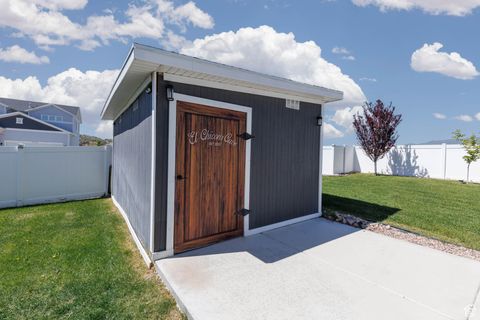 Tiny photo for 7709 N SEABISCUIT RD, Eagle Mountain, UT 84005 (MLS # 2090286)