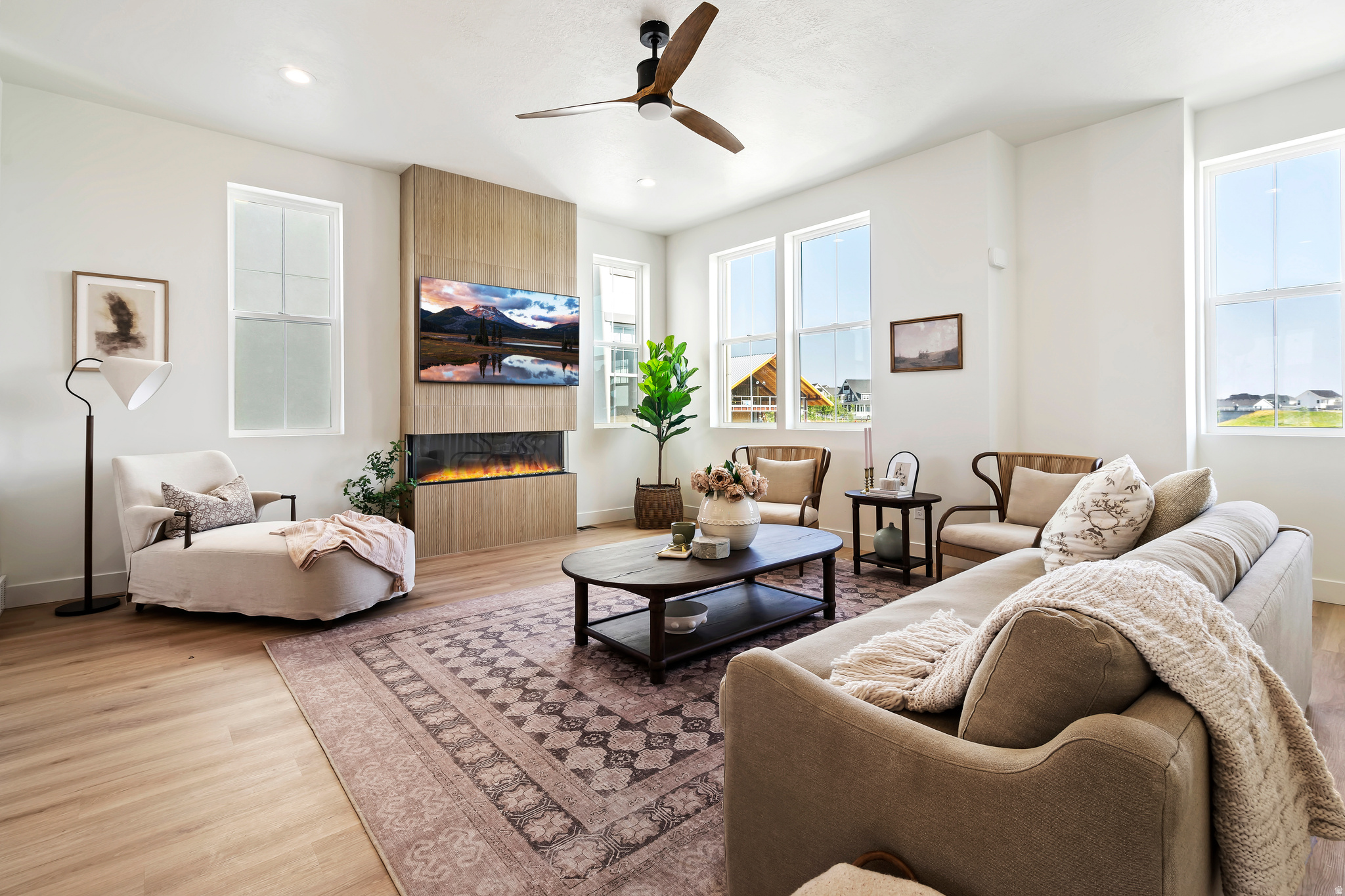 DOWNTOWN DAYBREAK - Residential