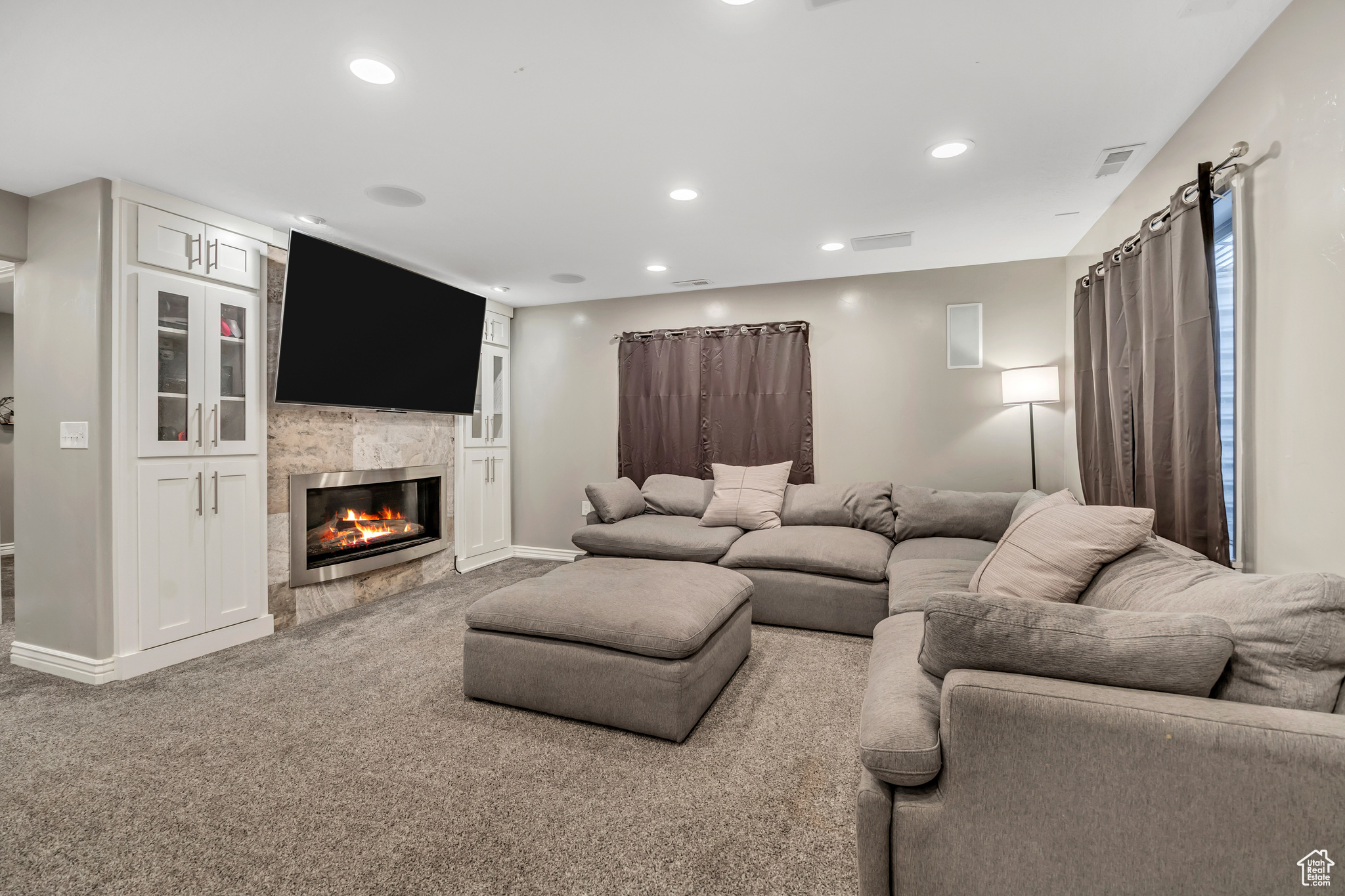OAKS AT JORDAN HILLS - Residential