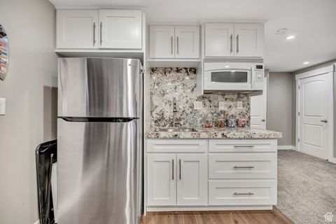 Tiny photo for 8368 S OAK GATE DR, West Jordan, UT 84081 (MLS # 2115001)