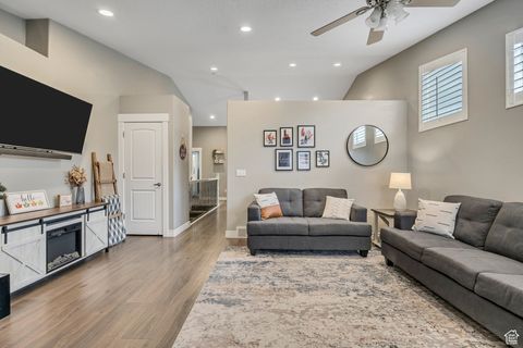 Tiny photo for 8368 S OAK GATE DR, West Jordan, UT 84081 (MLS # 2115001)