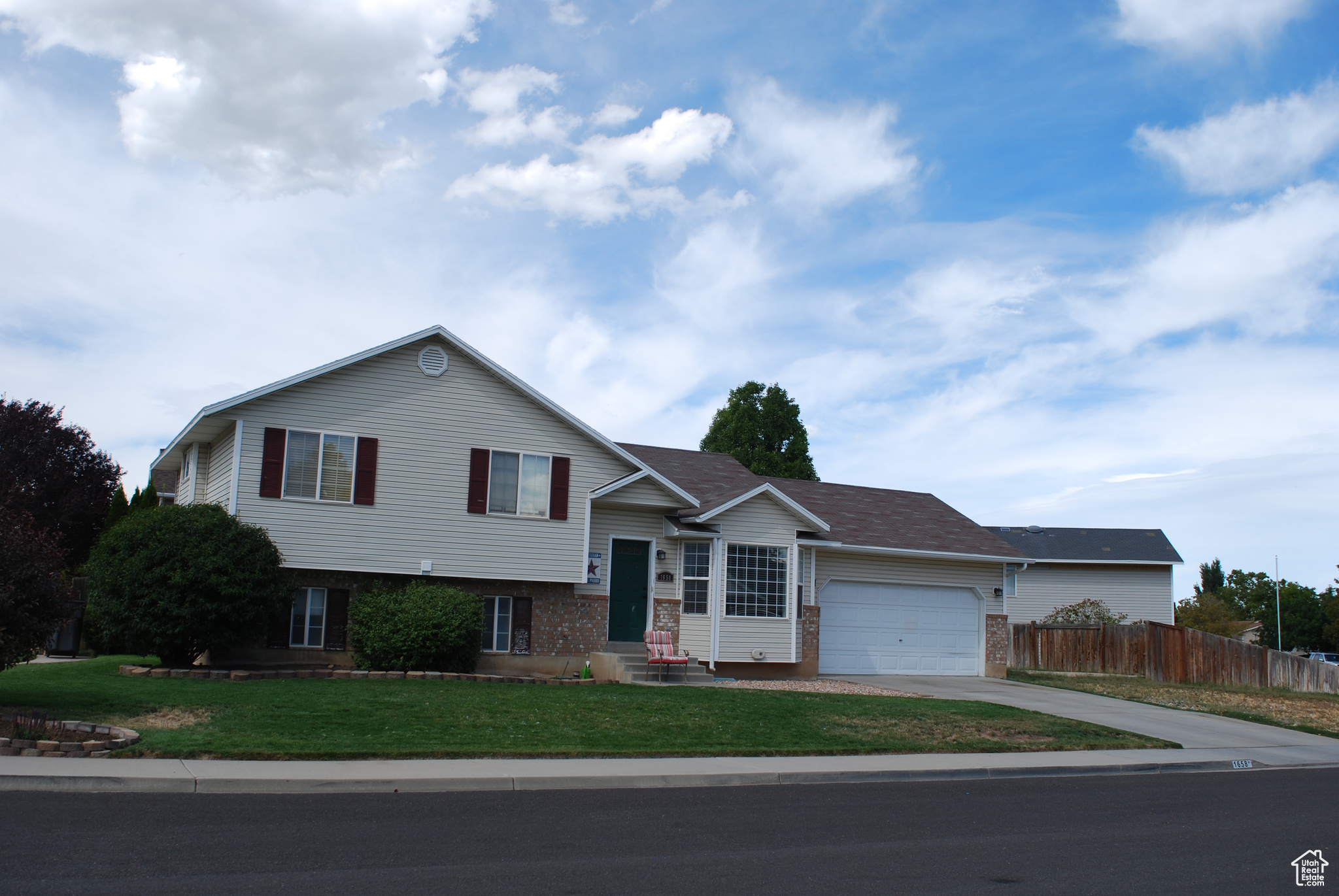 DOVER ESTATES - Residential