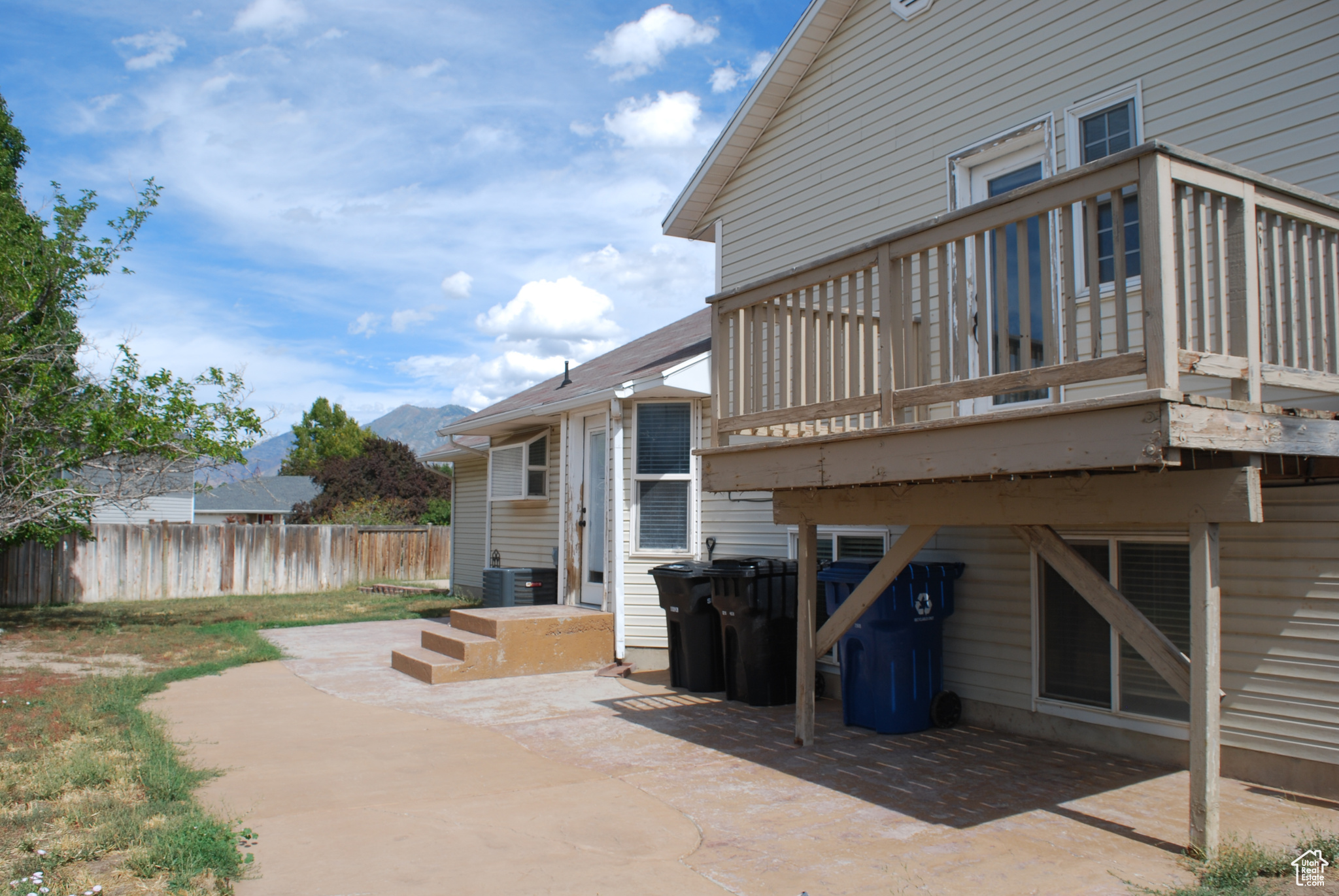 DOVER ESTATES - Residential