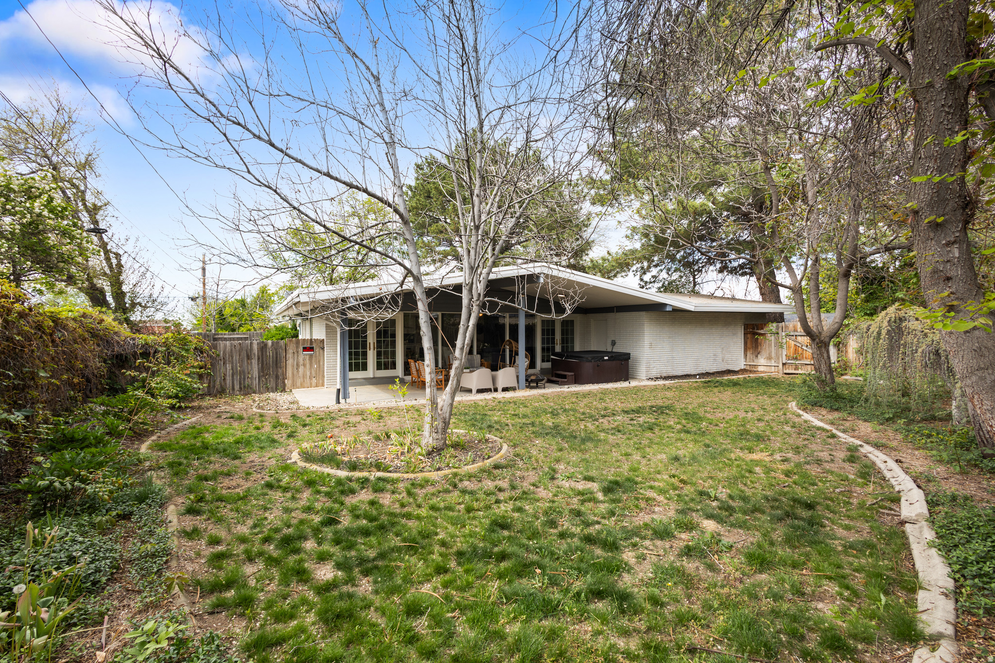 GRANGER VILLA - Residential