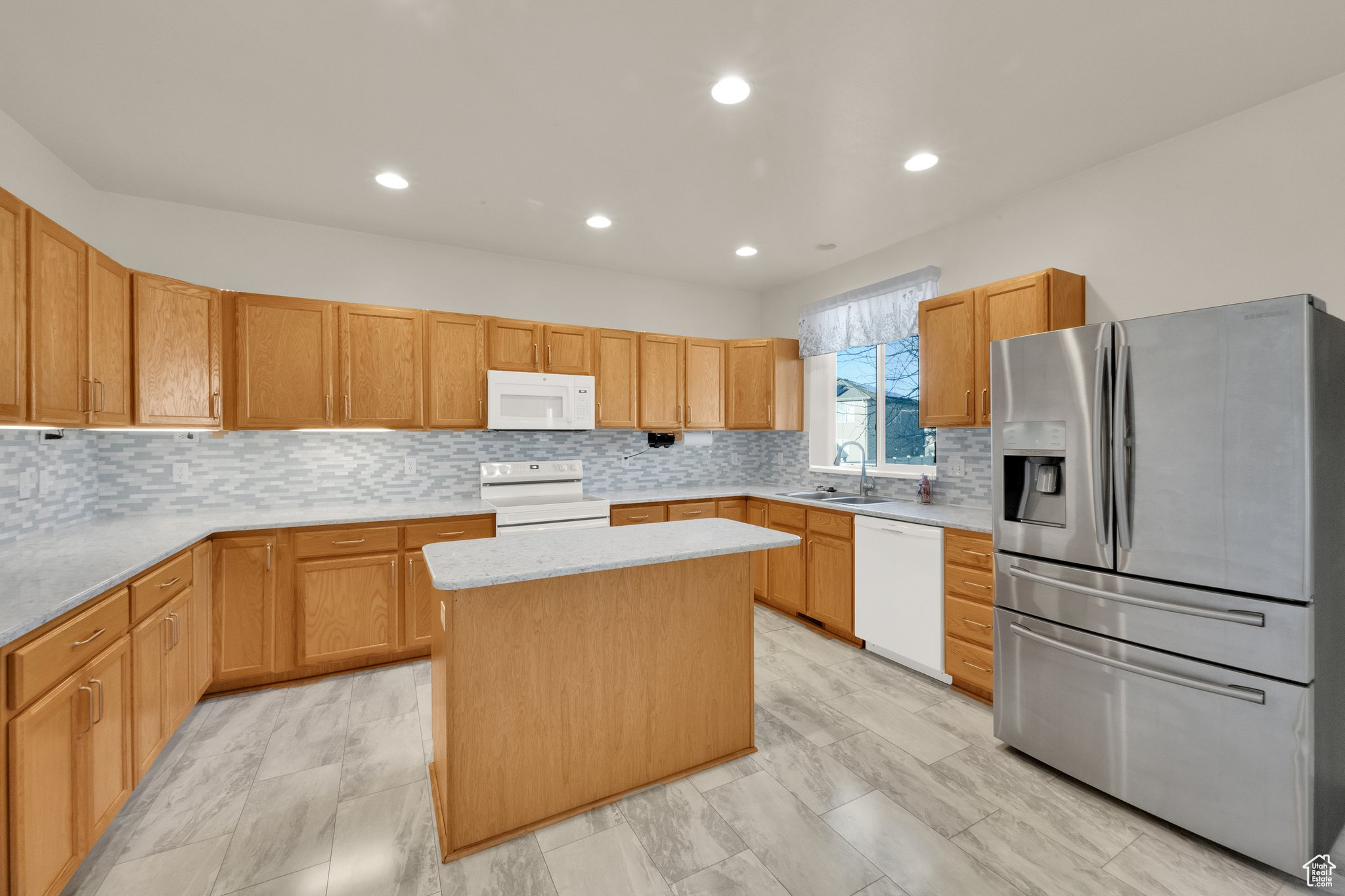 5864 S 4500, Hooper, Utah image 7