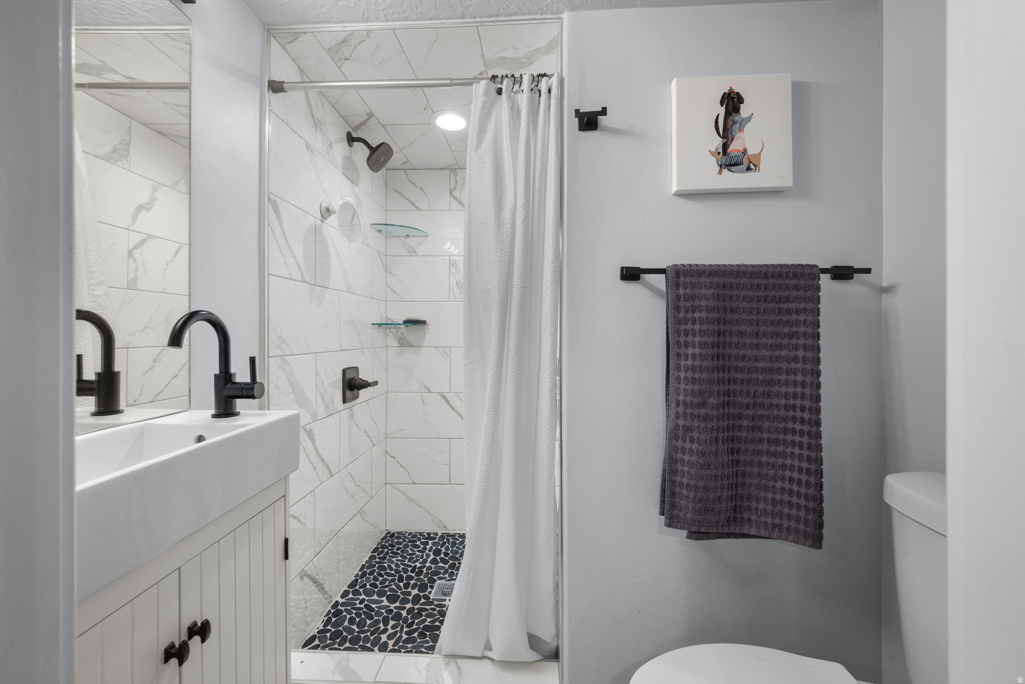 BROADVIEW SHORES - Residential