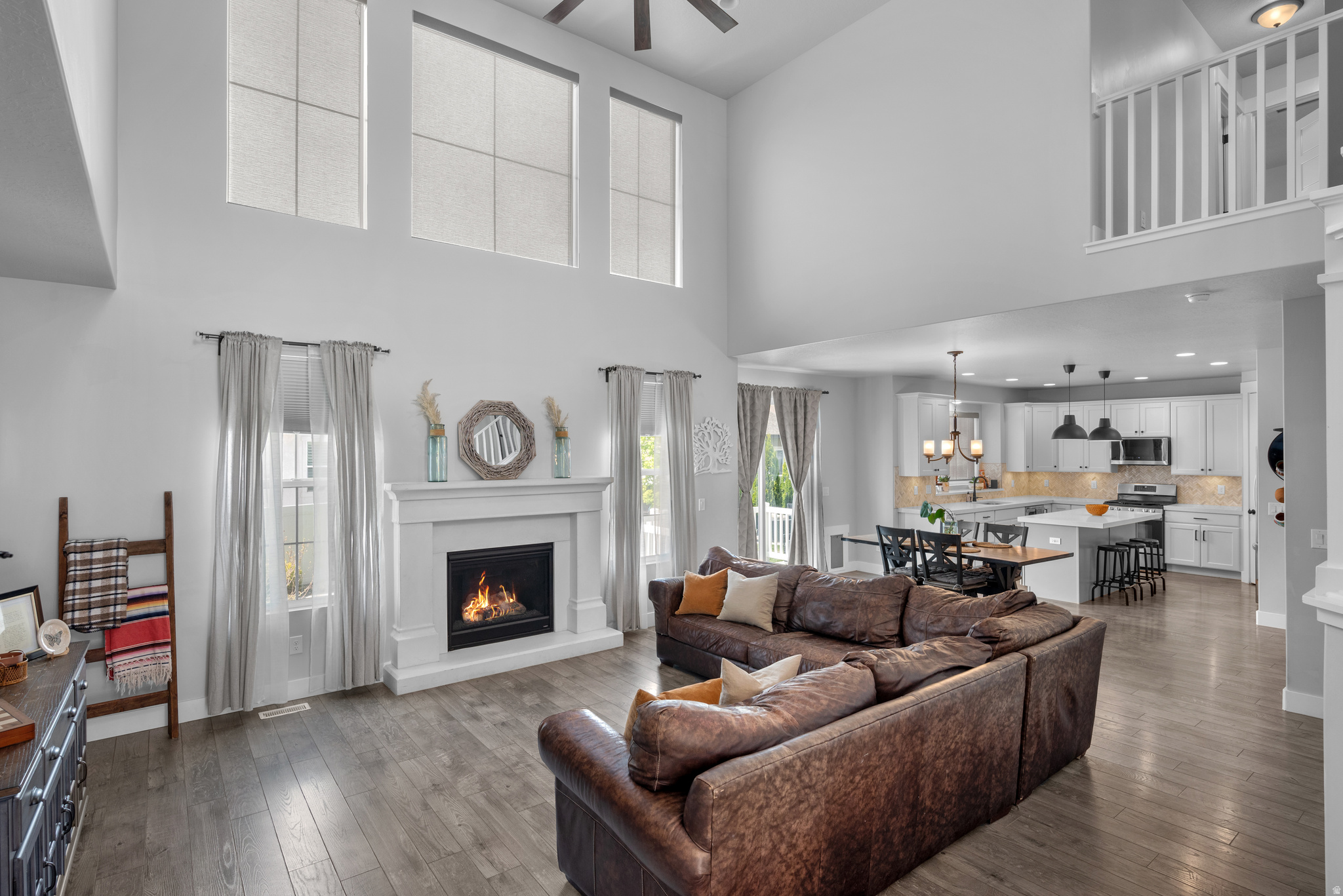 BROADVIEW SHORES - Residential