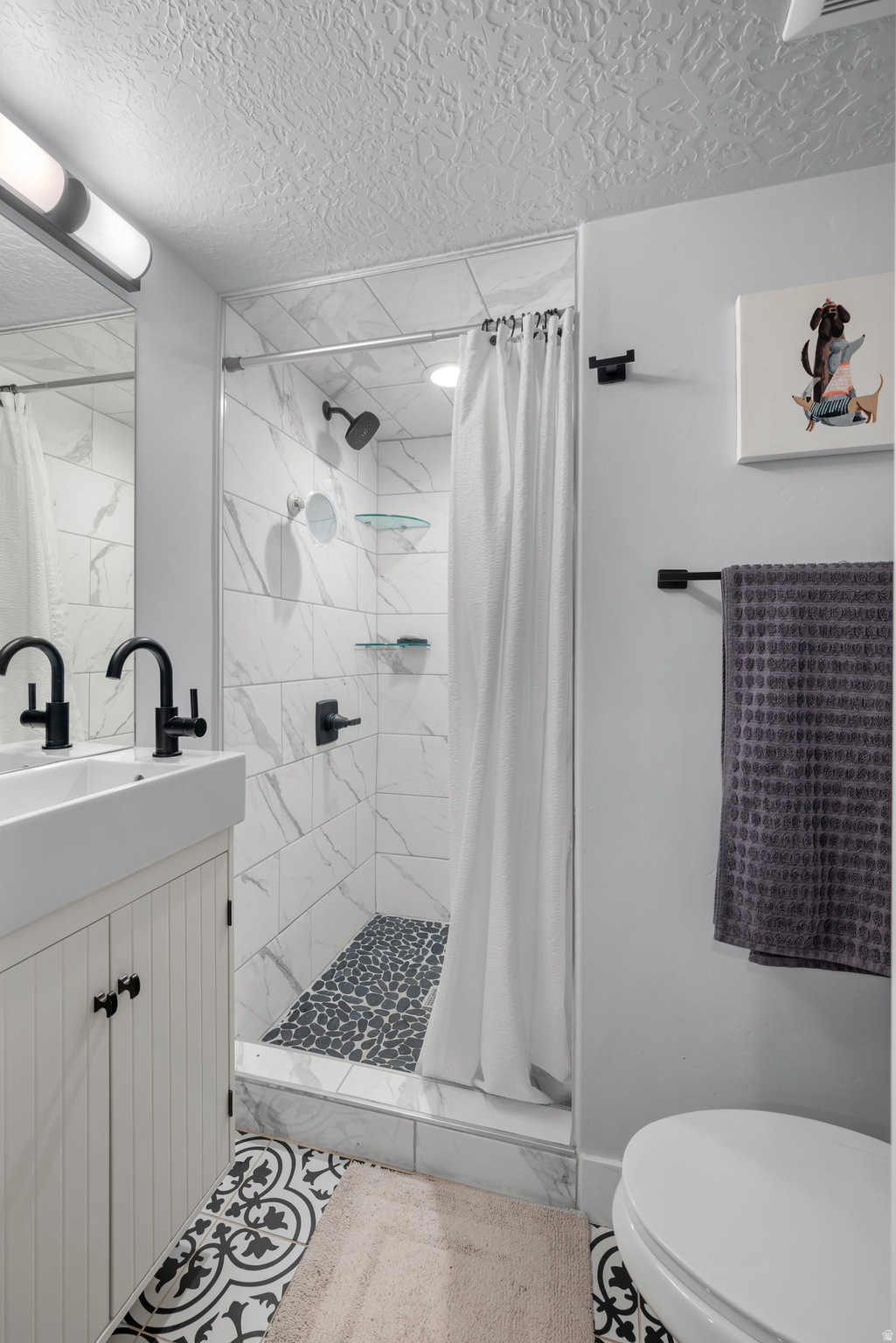 BROADVIEW SHORES - Residential