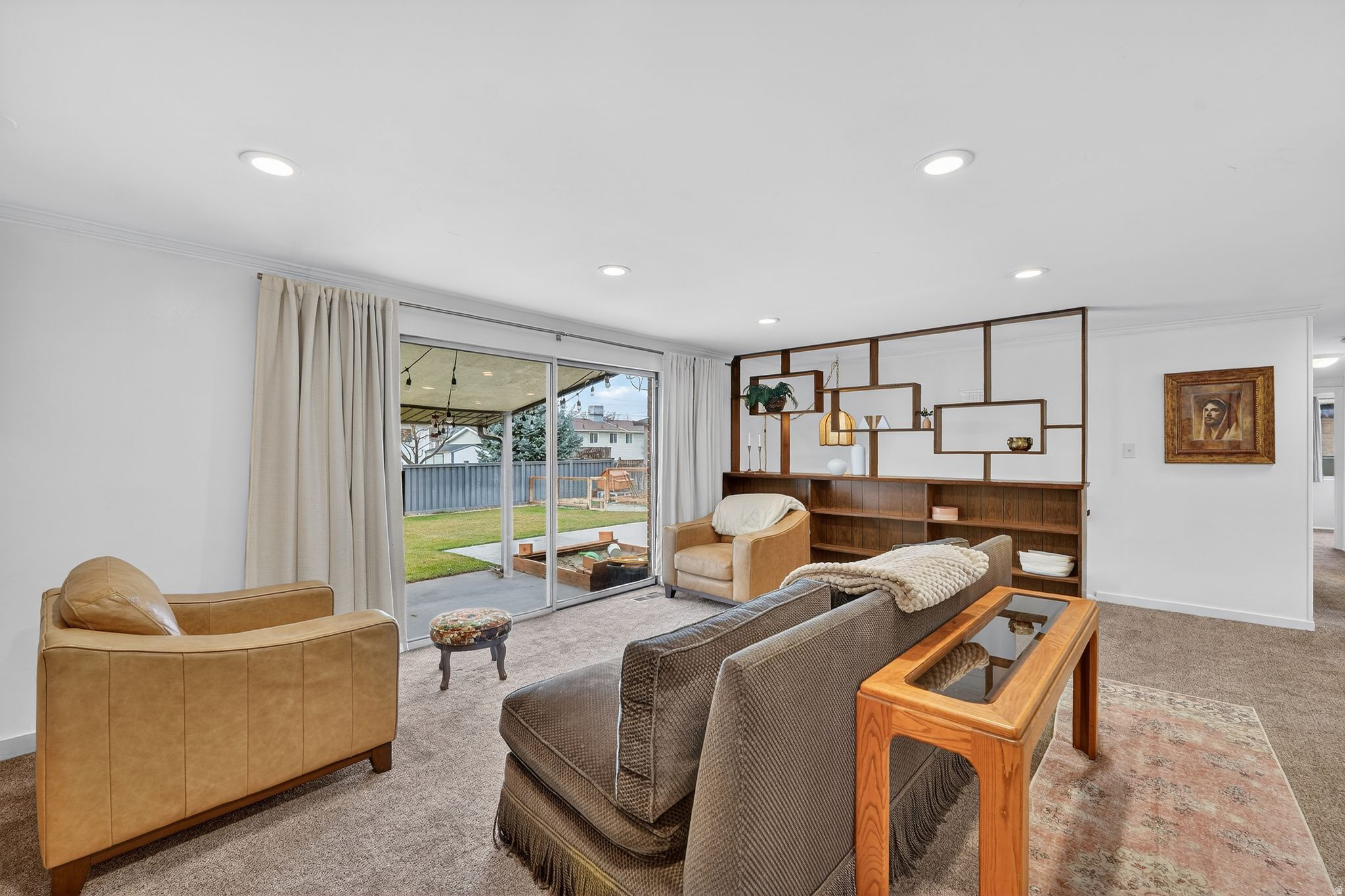 HELENA HEIGHTS - Residential