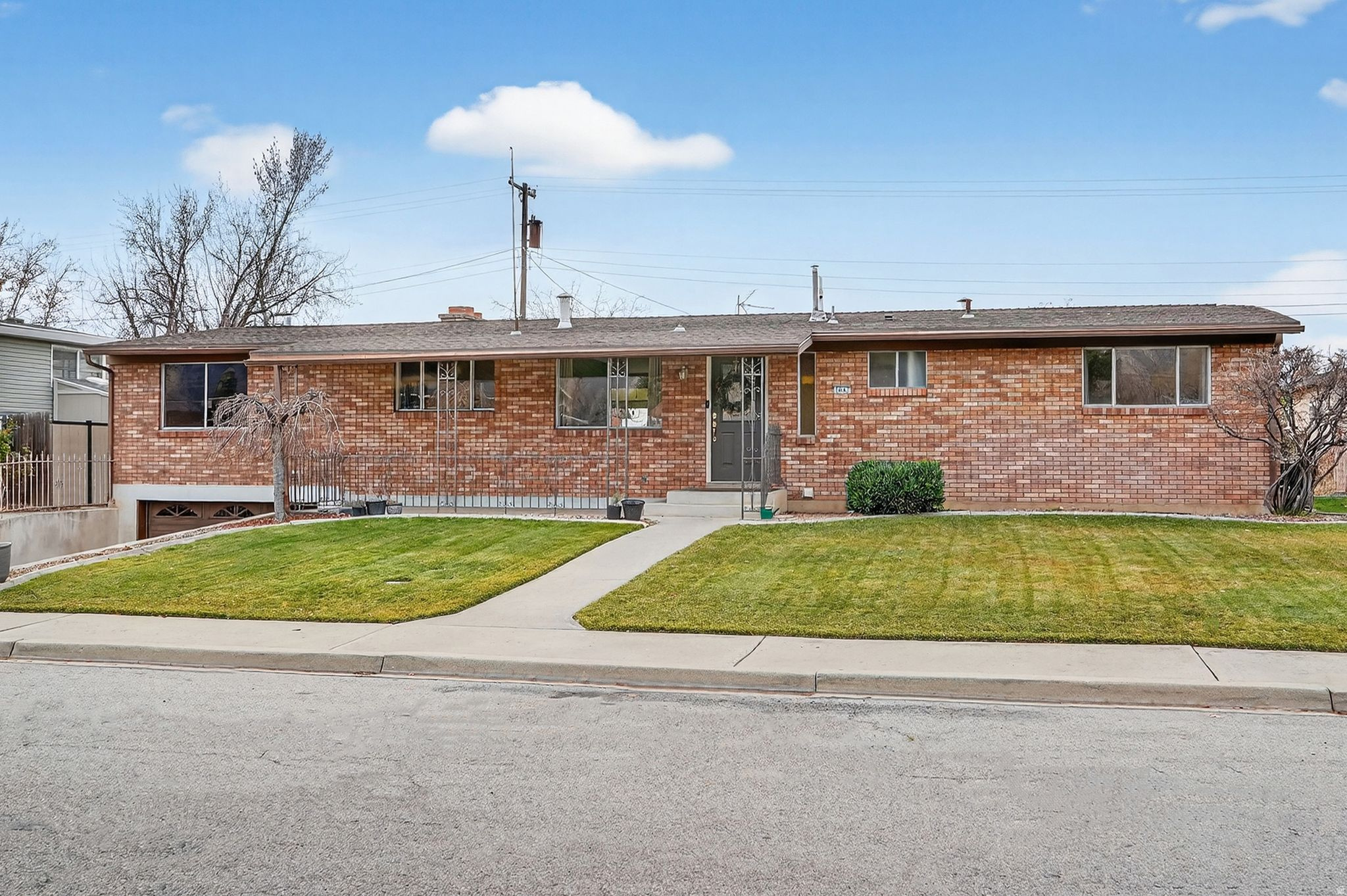 HELENA HEIGHTS - Residential