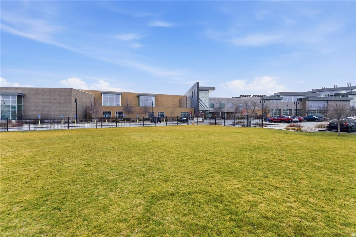 SILVER CREST - Residential