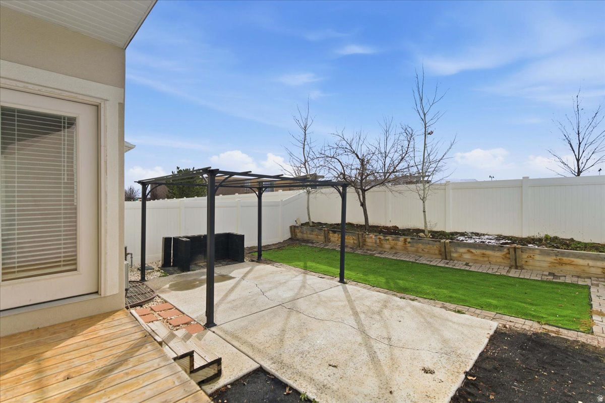 SILVER CREST - Residential