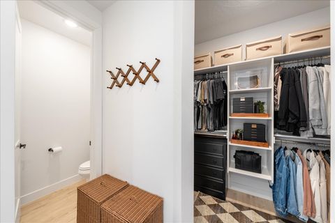 Tiny photo for 498 S 75 E, Enterprise, UT 84725 (MLS # 2130265)