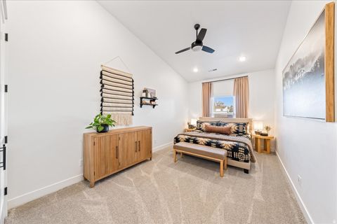 Tiny photo for 498 S 75 E, Enterprise, UT 84725 (MLS # 2130265)