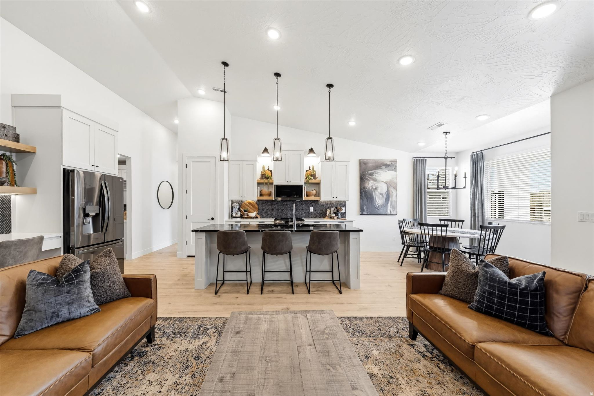 SOUTHSIDE - Residential