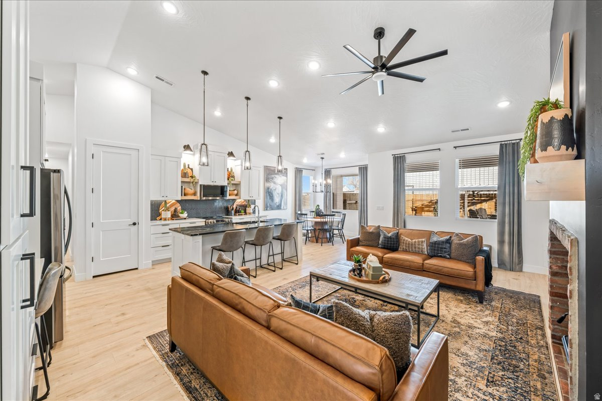 SOUTHSIDE - Residential