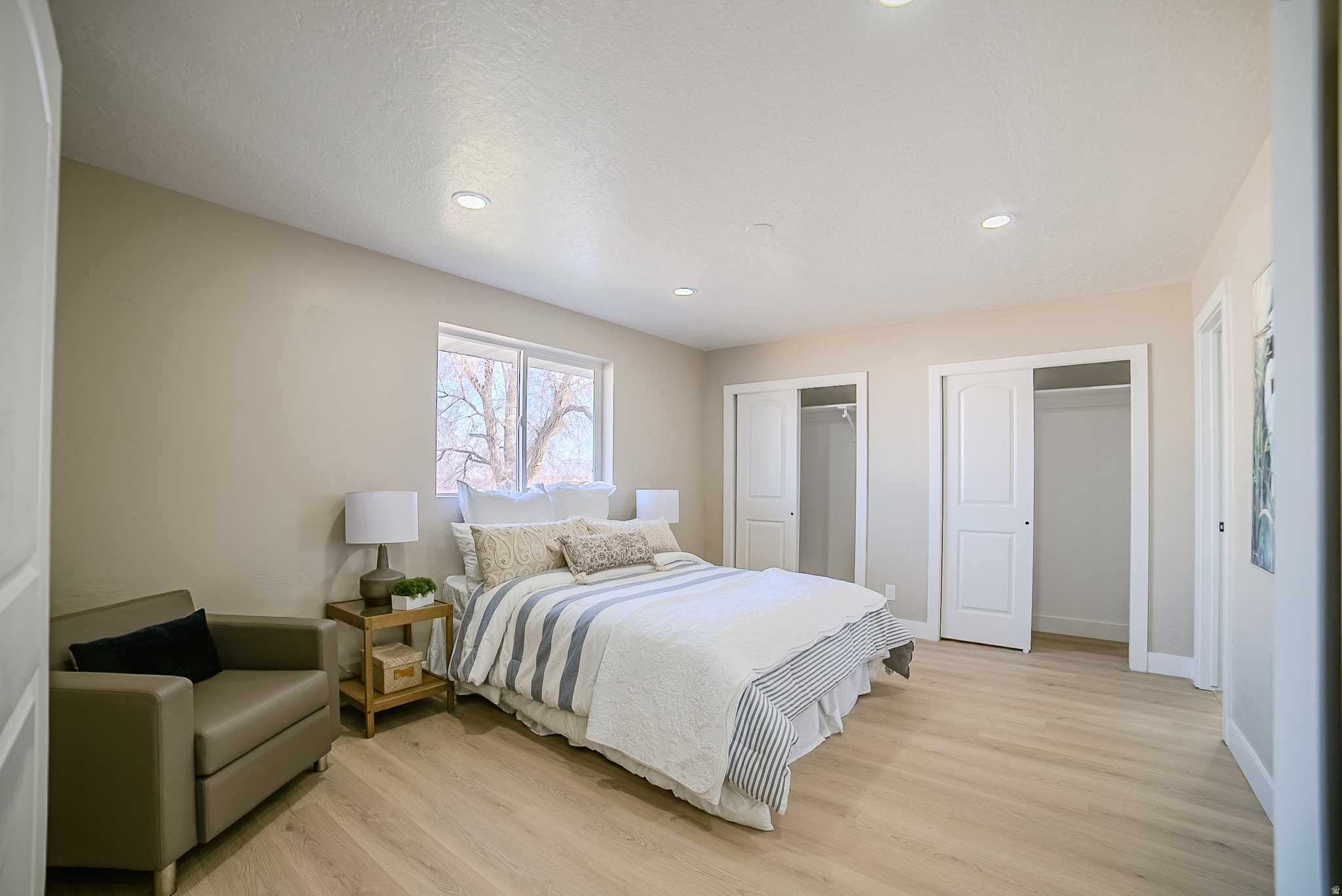 EVERGREEN FARMS - Residential