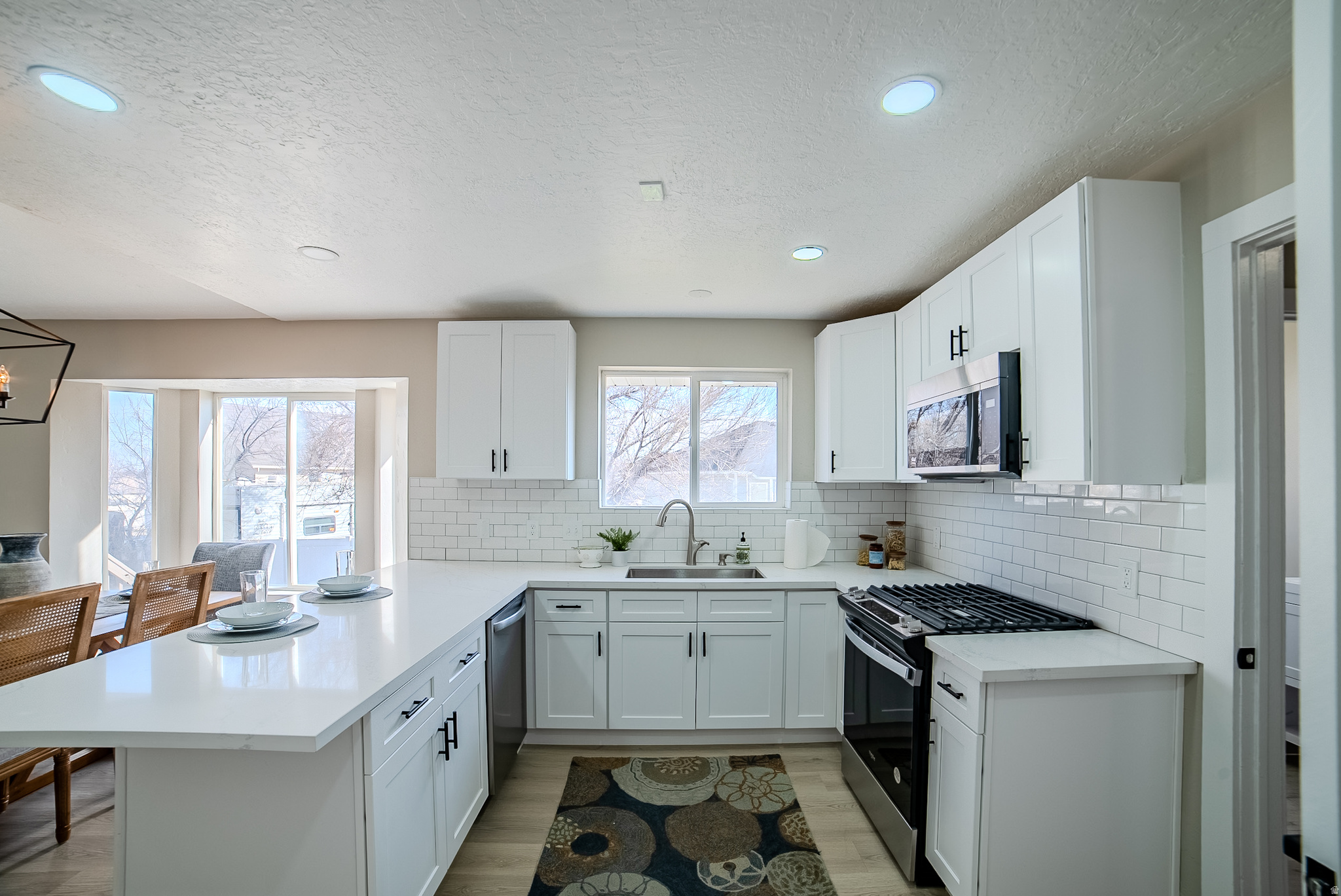 EVERGREEN FARMS - Residential