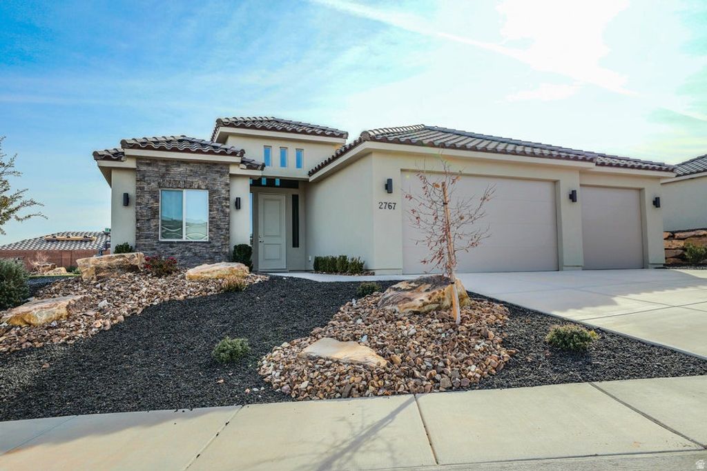 Photo of 2767 W VICO WAY, Saint George, UT 84770 (MLS # 2128217)