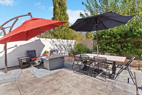 Tiny photo for 587 S 1400 W, Syracuse, UT 84075 (MLS # 2117998)