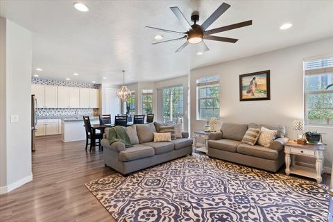 Tiny photo for 587 S 1400 W, Syracuse, UT 84075 (MLS # 2117998)