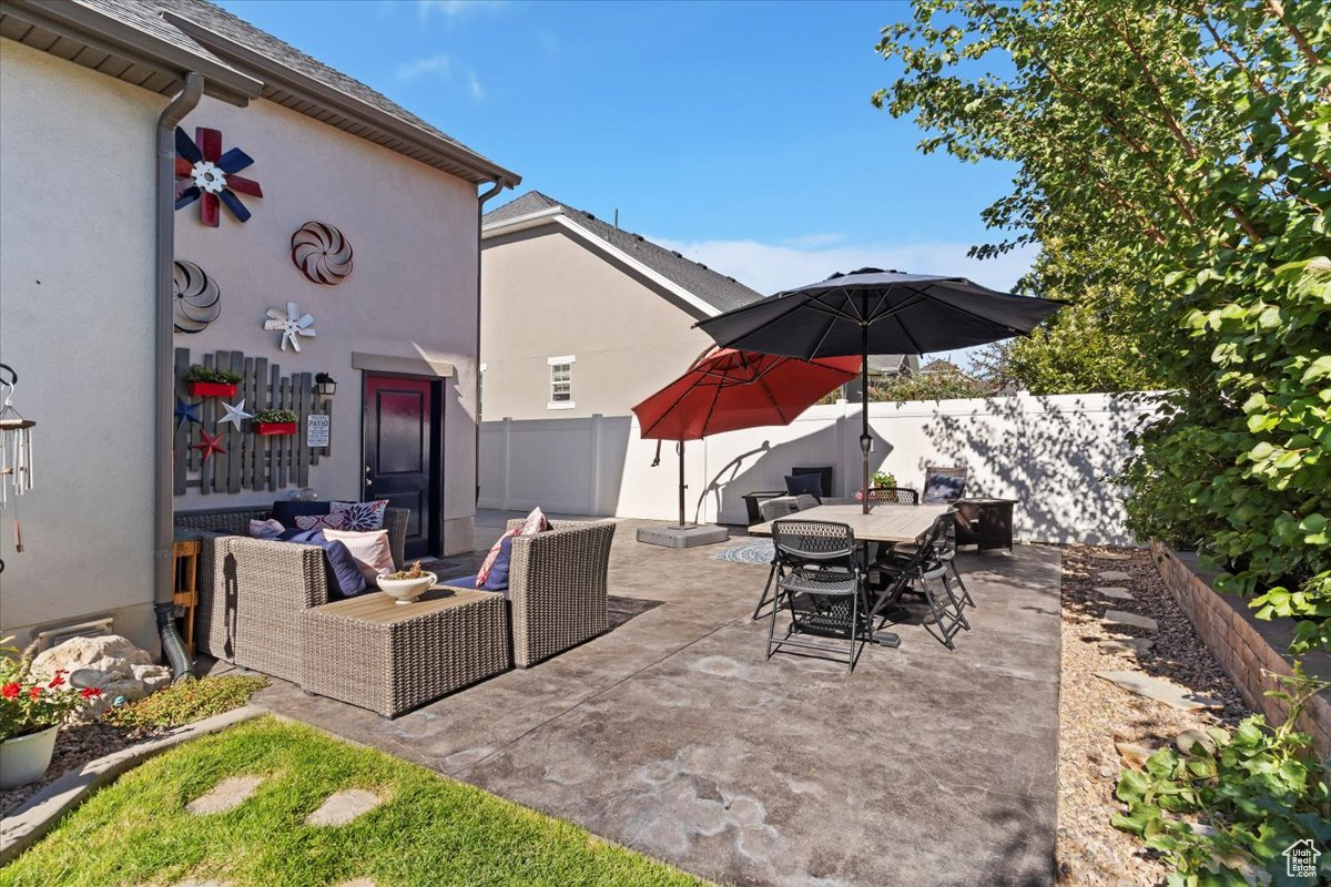 MONTEREY - Residential