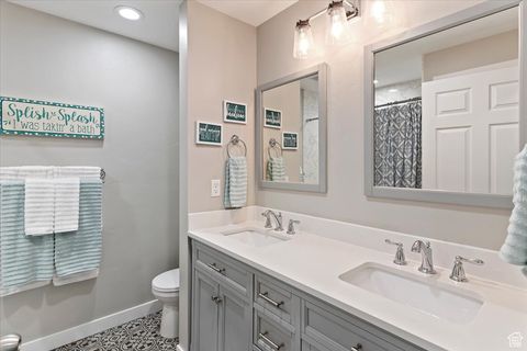 Tiny photo for 587 S 1400 W, Syracuse, UT 84075 (MLS # 2117998)