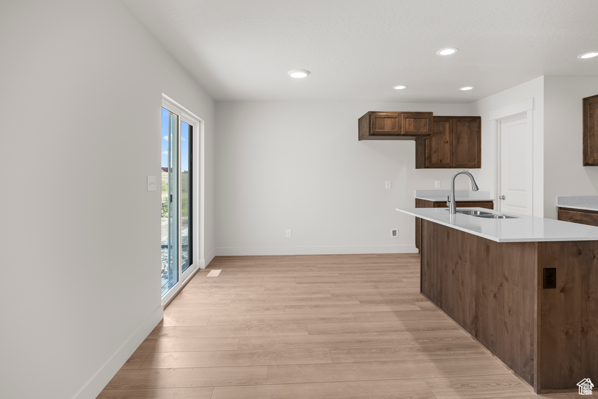 MAPLETON VILLAGE - Residential