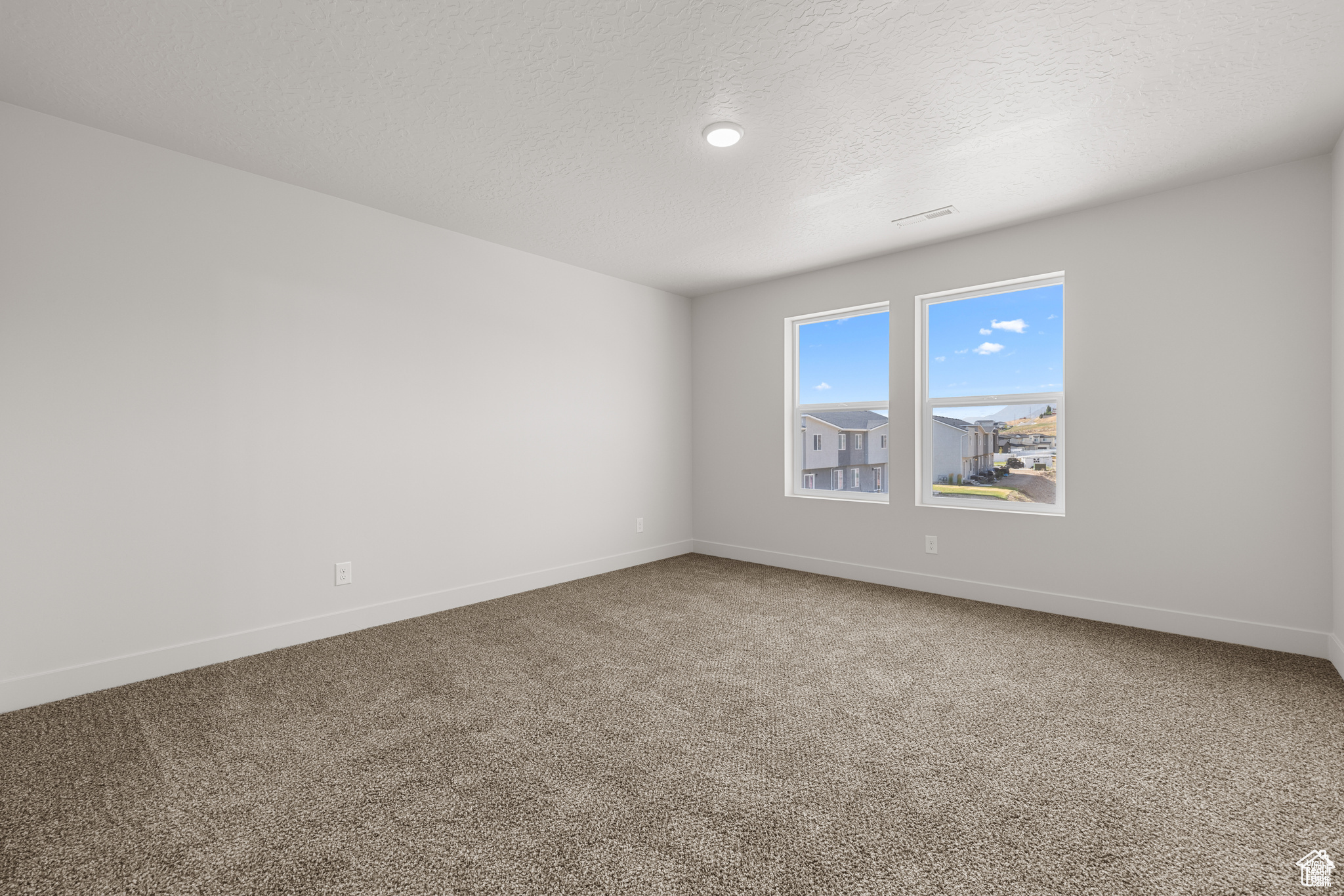 MAPLETON VILLAGE - Residential