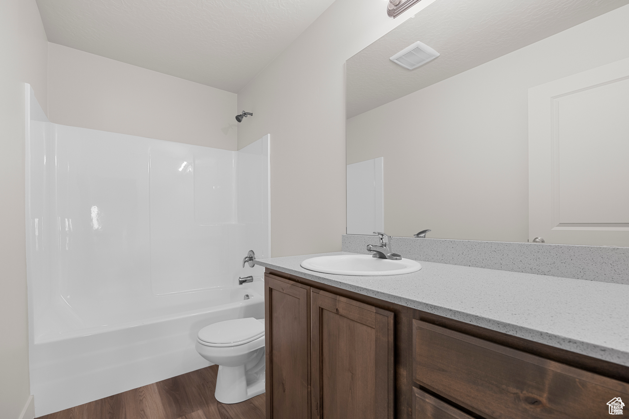 MAPLETON VILLAGE - Residential