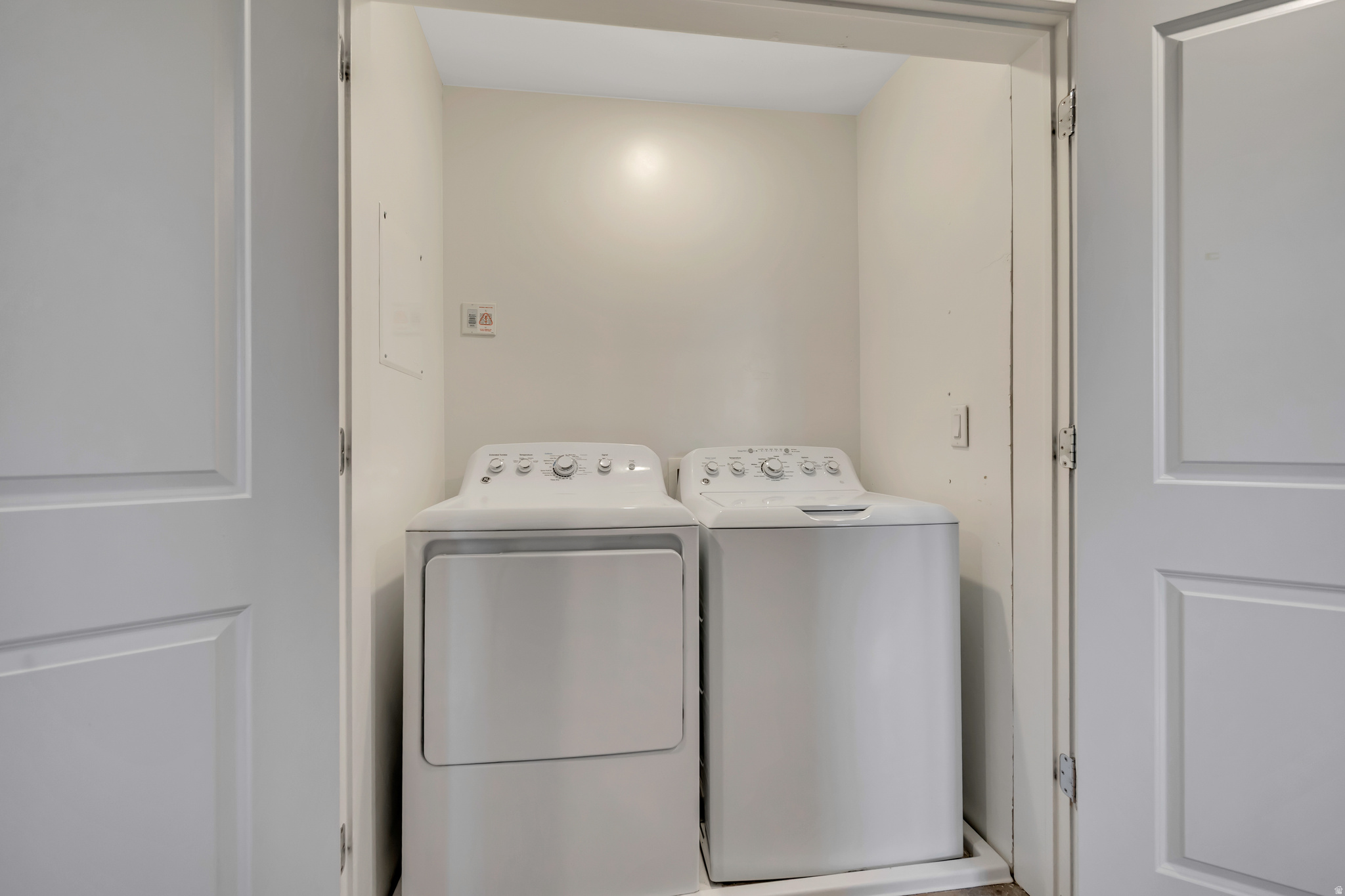 VILLAGES AT WOLF HOLLOW PH 3 - Residential Lease