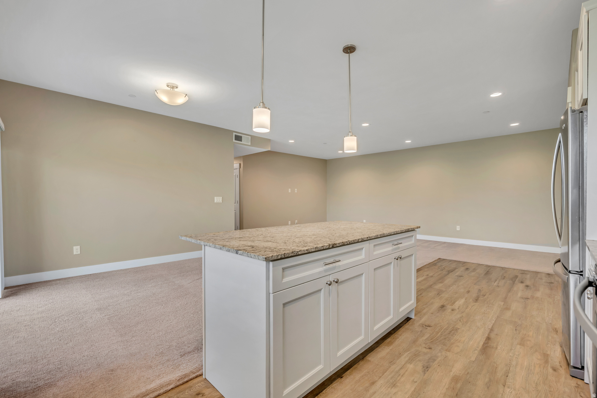 VILLAGES AT WOLF HOLLOW PH 3 - Residential Lease