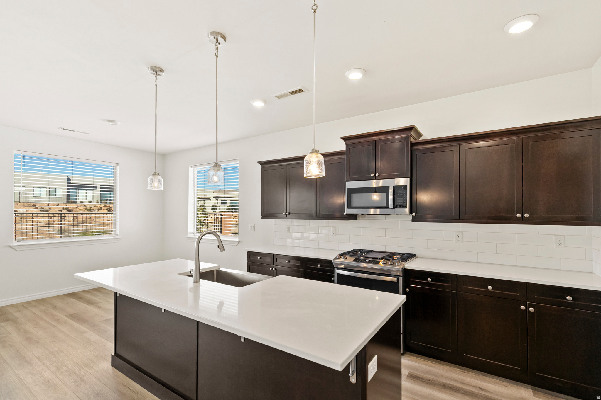 CECITA CREST AT DIVARIO PH 1 - Residential