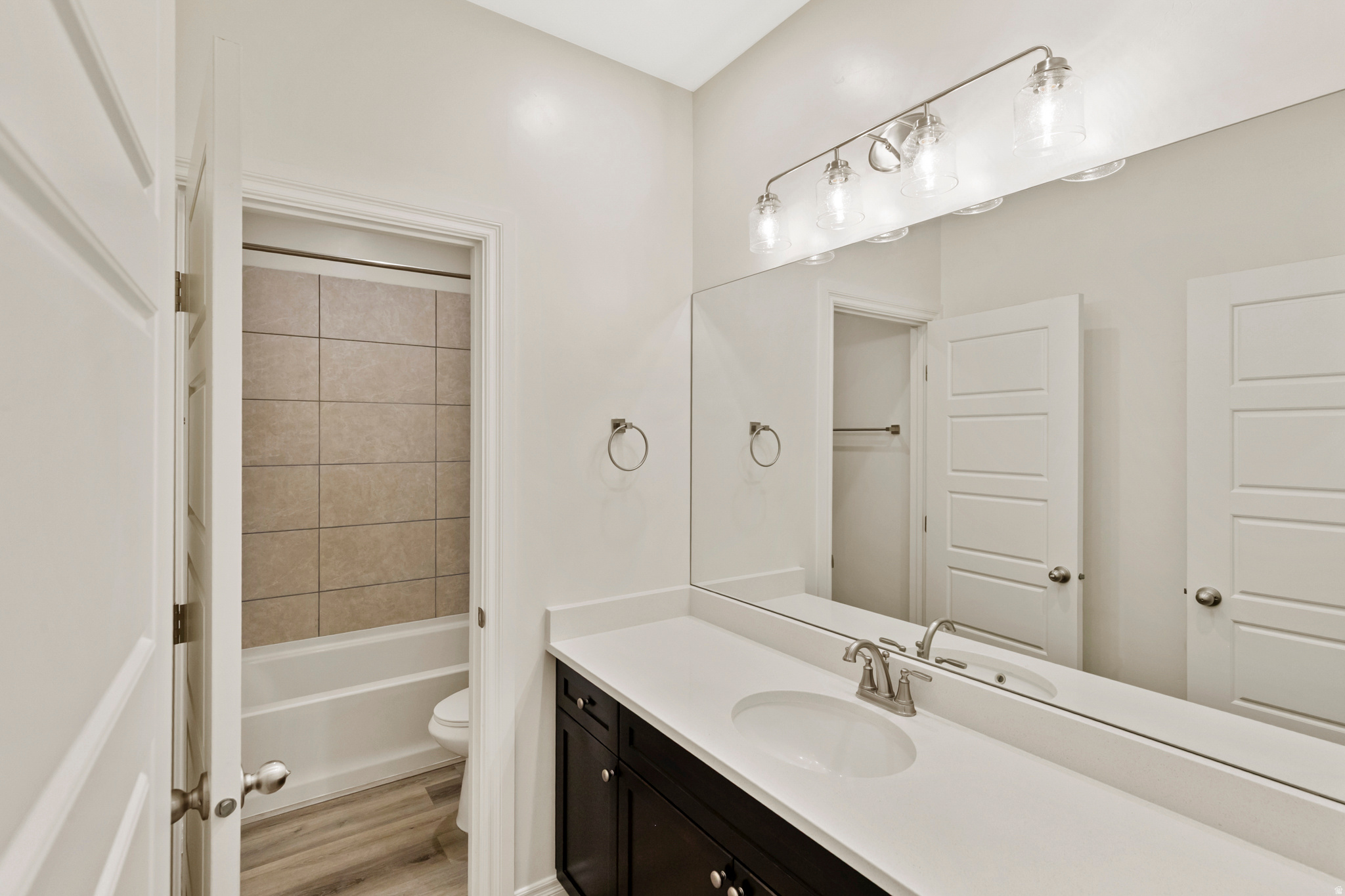 CECITA CREST AT DIVARIO PH 1 - Residential