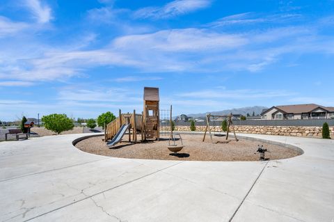 Tiny photo for 6120 N SHEPS RIDGE RD, Eagle Mountain, UT 84005 (MLS # 2158295)