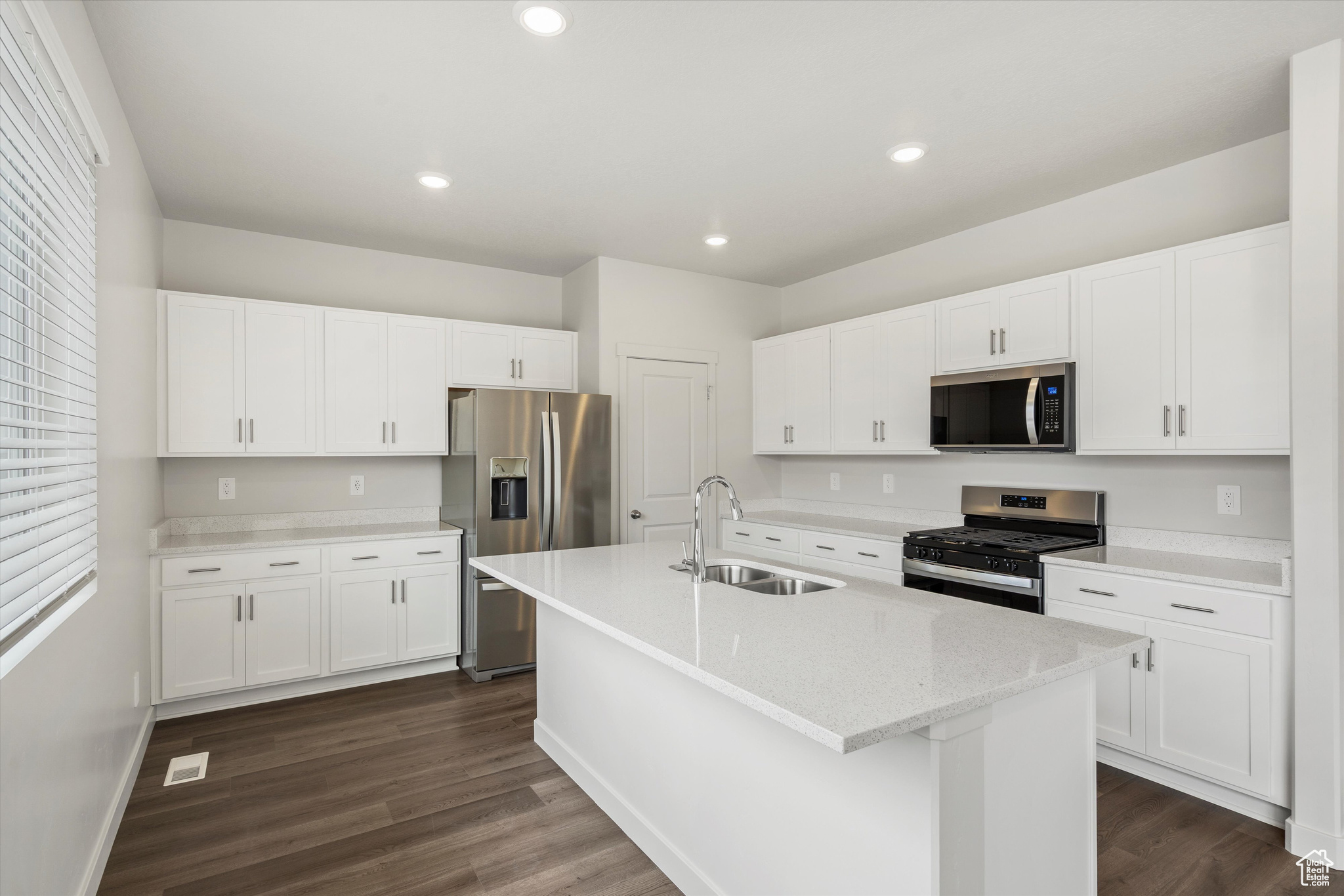 WESTWOOD ESTATES - Residential