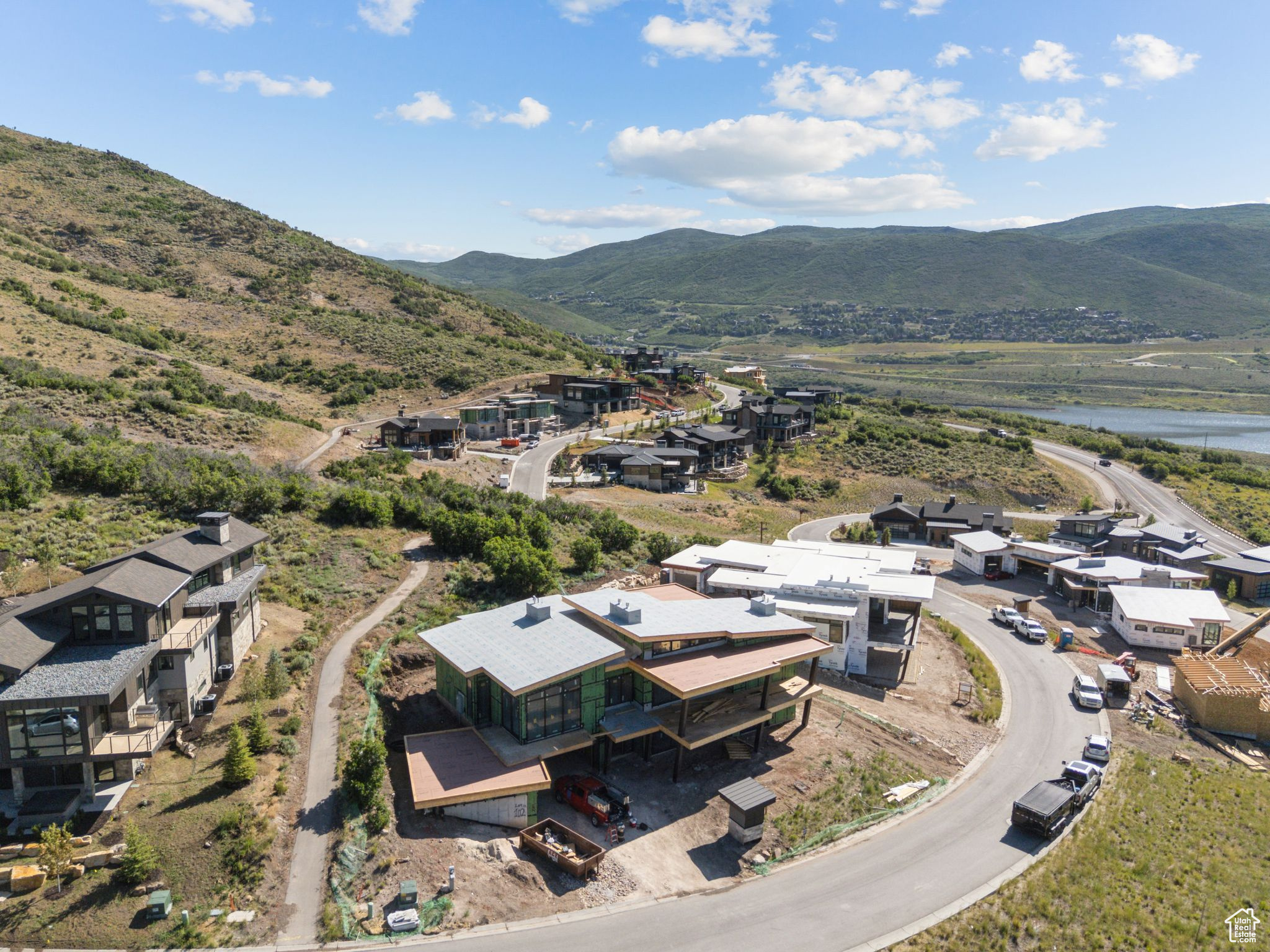 SKYRIDGE - Residential