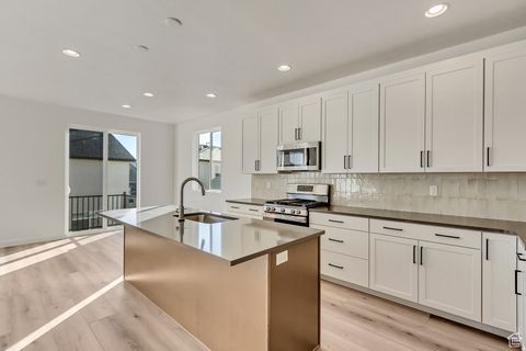 Tiny photo for 6735 S QUARTER DR #249, West Jordan, UT 84081 (MLS # 2156810)