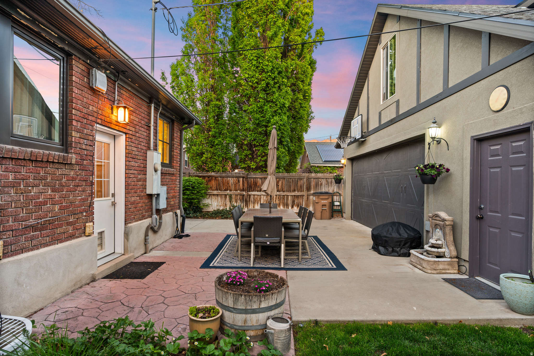 YALECREST - Residential